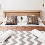 Adriana Apartman *