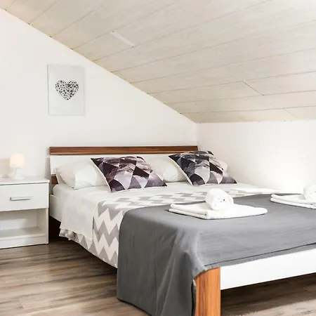 Adriana Appartement *