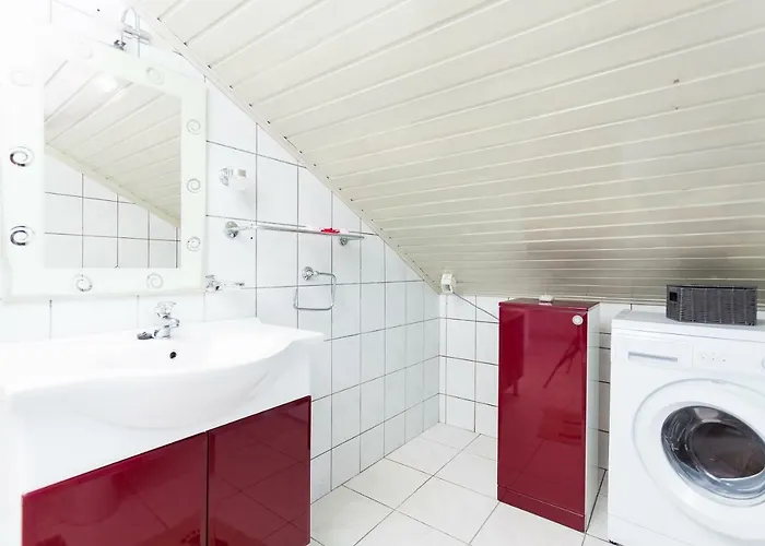 Adriana * 尼亚卢卡