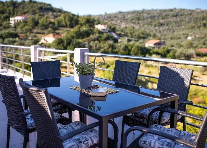 Adriana 尼亚卢卡